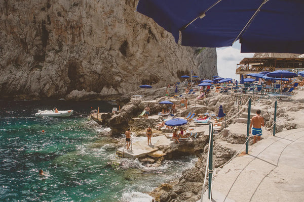 Coastal Elegance at a Capri Beach Club